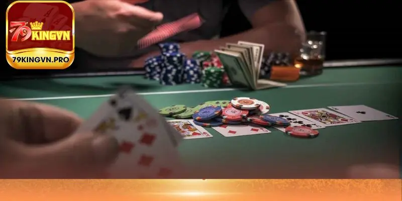 Luật chơi poker vòng preflop 79King khá dễ